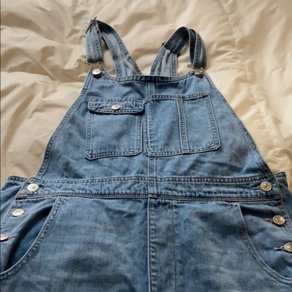 American Eagle Overalls. Boyfriend. Medium.